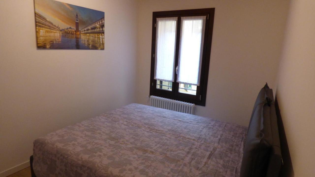 Apartamento Casa Moderna A Due Passi Da Rialto Venecia Exterior foto