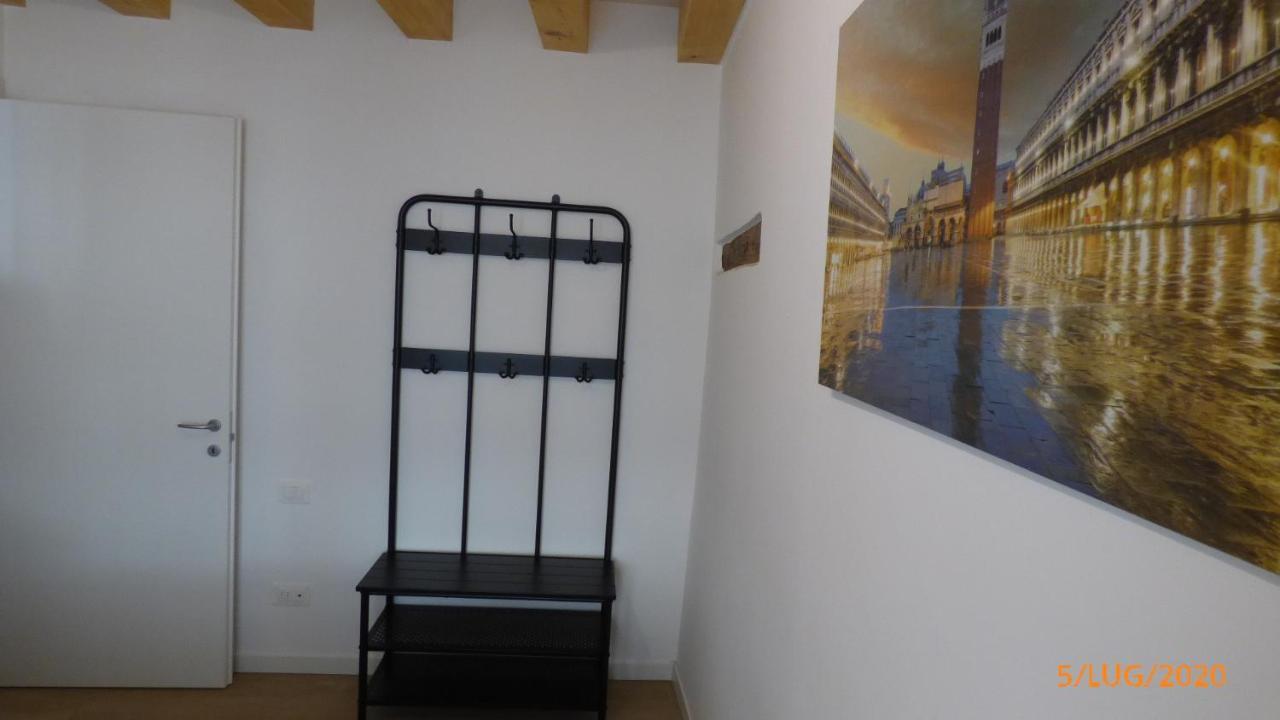 Apartamento Casa Moderna A Due Passi Da Rialto Venecia Exterior foto
